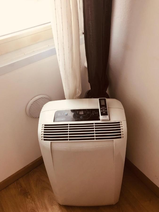 Cozy Apartment 3 Km Away From Duomo มิลาน ภายนอก รูปภาพ