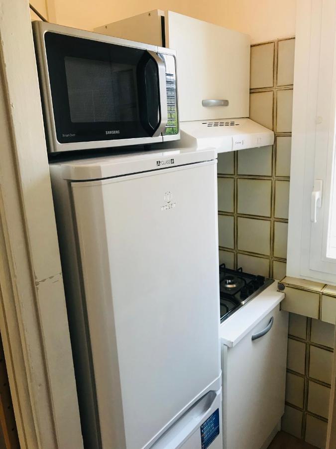 Cozy Apartment 3 Km Away From Duomo มิลาน ภายนอก รูปภาพ