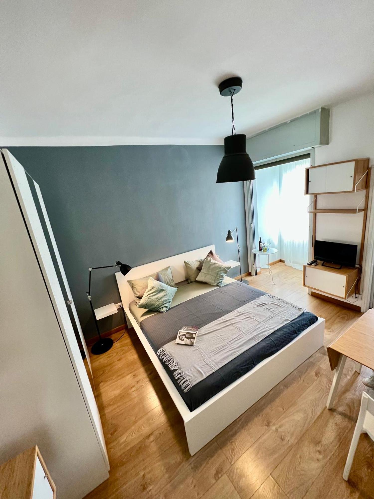 Cozy Apartment 3 Km Away From Duomo มิลาน ภายนอก รูปภาพ